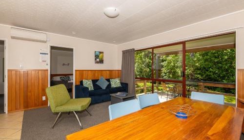Blue Lake TOP 10 Holiday Park