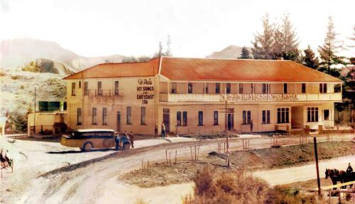 Te Puia Hot Springs Hotel