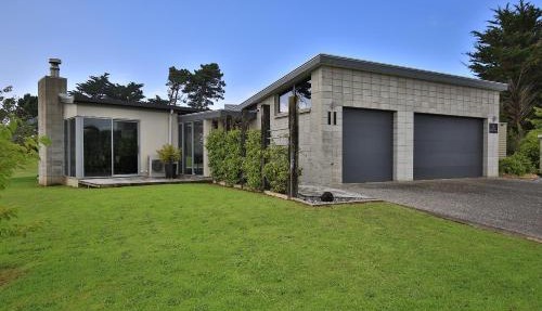 The Links Carters Beach Apartments